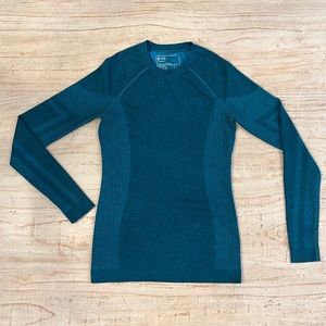 Salta Seamless Longsleeve Underscrub, Teal, Size XS, Excellent Condition